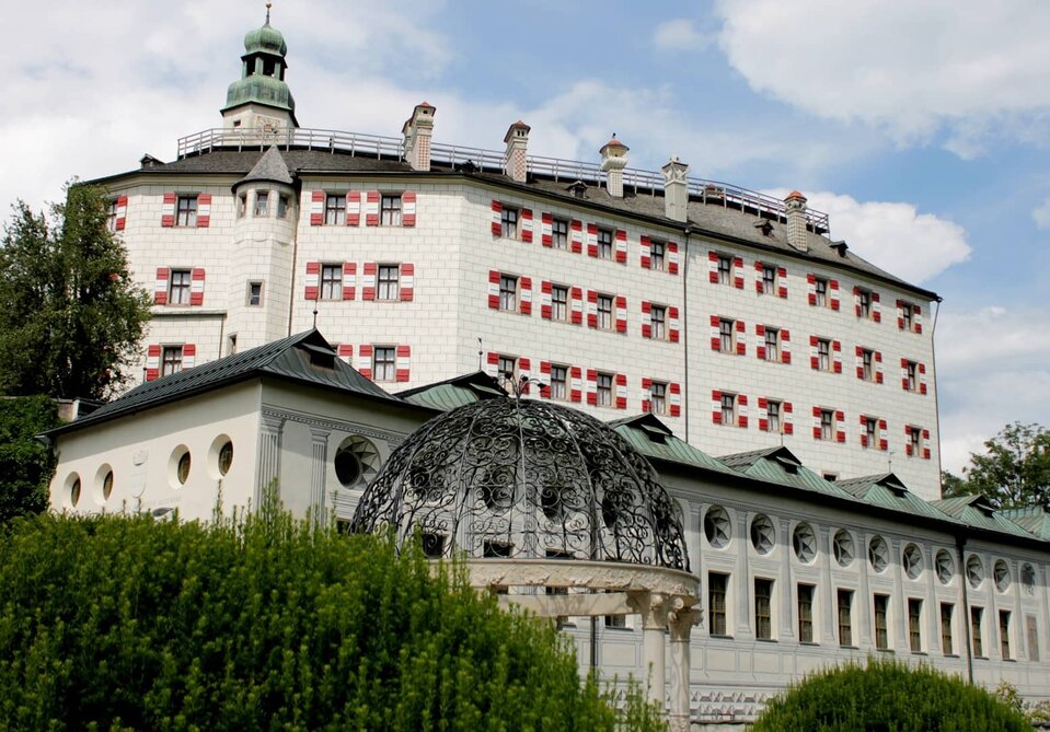 Blick auf das Schlossambras.