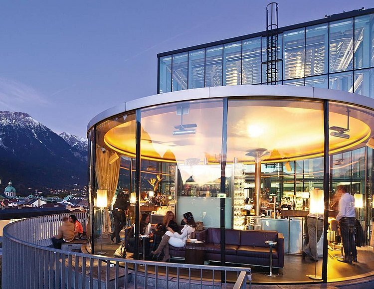Blick auf die 360-Grad-Bar