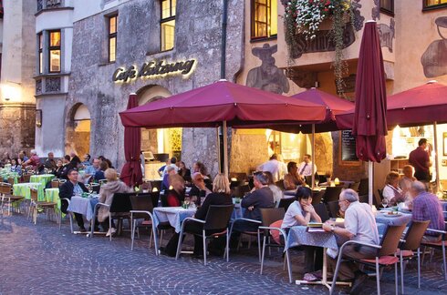 Café in der Altstadt.