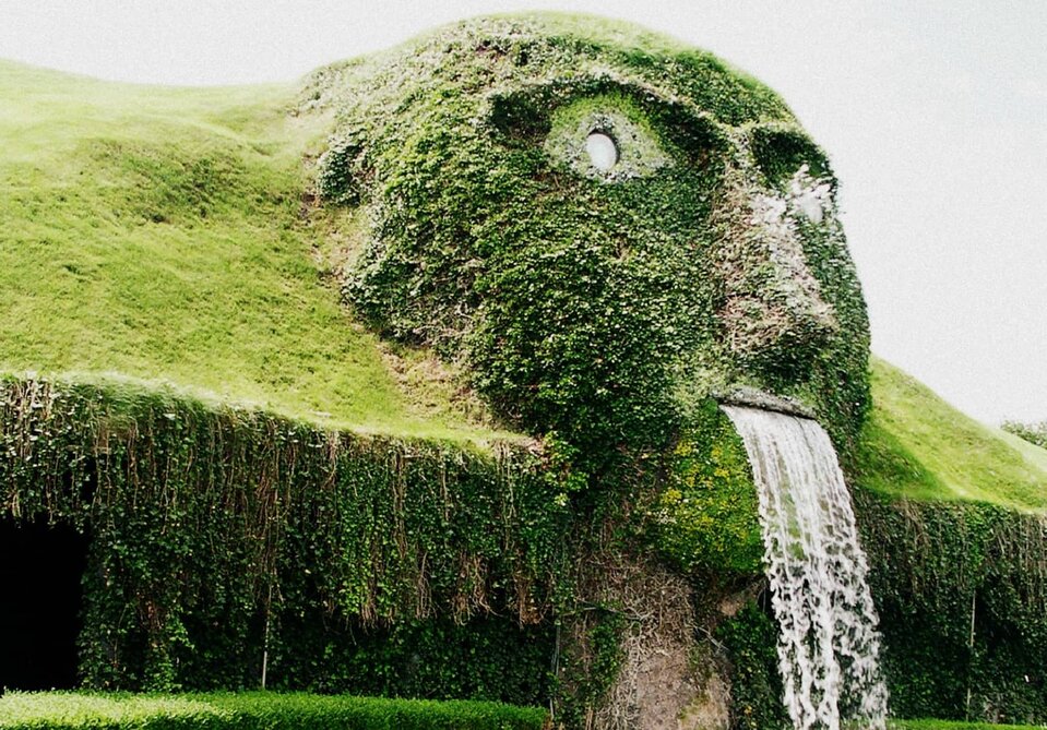 Wasserfall in den Swarovski Kristallwelten.