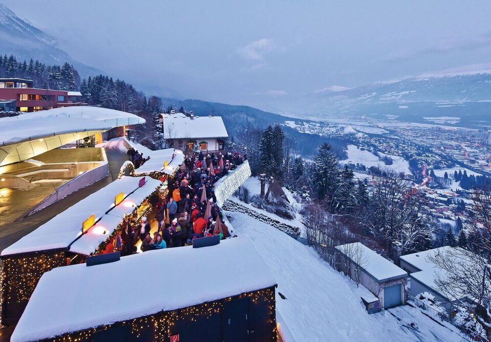 Christkindlmarkt auf der Hungerburg