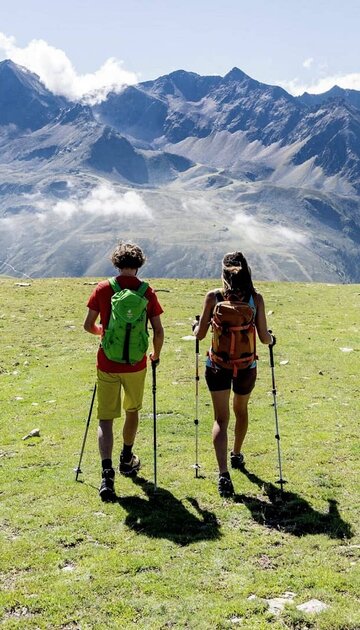 Zwei Wanderer im Kühtai